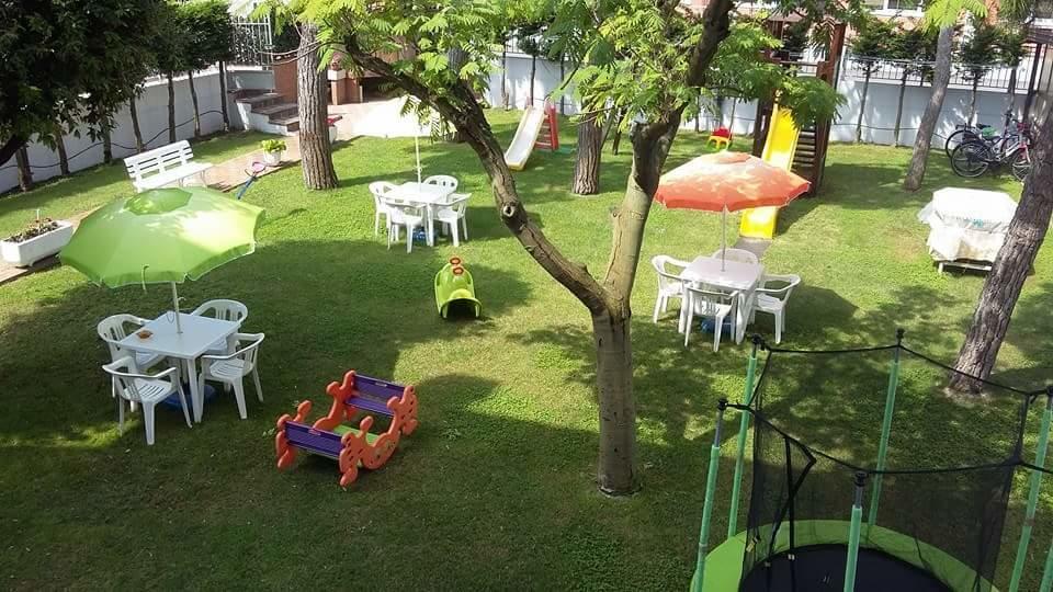 Palazzina Del Sole Villa ซอตโตมารีนา ภายนอก รูปภาพ