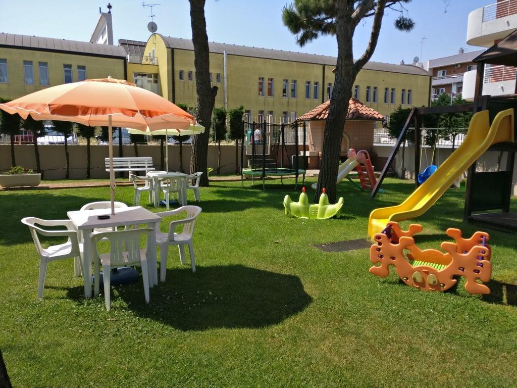 Palazzina Del Sole Villa ซอตโตมารีนา ภายนอก รูปภาพ
